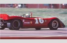 16 - Ferrari 612 P #0866 - Chris Amon