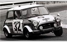 32 - Austin Mini-Cooper S - Team Paradise Beach