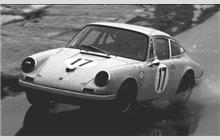 17 - Porsche 911 - Russ Norburn Racing