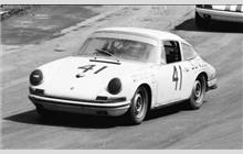 41 - Porsche 911 - Gary Wright Racing