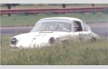 41 - Porsche 911 - Gary Wright Racing