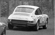 106 - Porsche 911 T - Chiquita