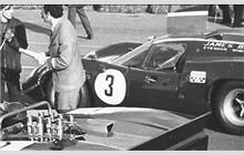 3 - Lola T70 Mk.3 GT Chevrolet #SL73/101 - Jim Beach