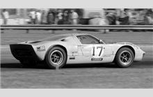17 - Ford GT40 #1010 - Trevor Graham