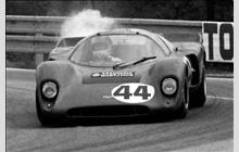 44 - Chevron B16 BMW #DBE26 - Chevron Racing Team