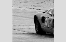 30 - Ford GT40 #1010 - Trevor Graham