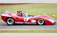 9 - Lola T160/3 Chevrolet #SL160/7 - World Racing