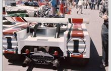 1 - Lola T260 Chevrolet #HU1 - Carl Haas Racing