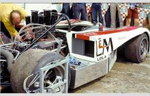 1 - Lola T260 Chevrolet #HU1 - Carl A. Haas Racing Team Ltd.