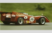 11 - McLaren M8D Chevrolet #1 - Motschenbacher Racing Ent.