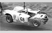 68 - Lola T212 Ford #HU26 - Philips Autoradio