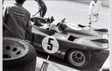 5 - Alfa Romeo T33/TT/3 #11572-002 - Autodelta, S.P.A.