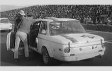 27 - BMW 2002 - Team Tecar