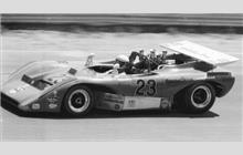 23 - Lola T222 Chevrolet #HU08 - Rinzler Motoracing/Holiday Inns