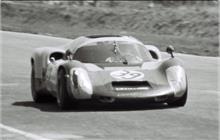 39 - Porsche 910 #023 - R. Brezinka