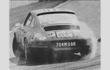 113 - Porsche 911 S #911 030 1046 - Jean-François Piot