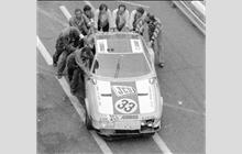 33 - Ferrari 365 GTB/4 #15681 - J.C. Bamford Excavators Ltd.