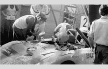 1 - Lola T292 BMW #HU59 - Team Luanda 74