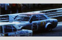 28 - Ford Escort I 1300 GT - Ecurie Tomahawk