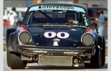 00 - Porsche 934/5 #930 670 0180 - Interscope Racing