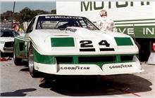 24 - Chevrolet Monza #DeKon 1004 (DeKon) - Executive Industries