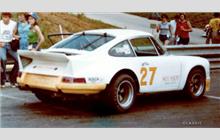 27 - Porsche 911 S #304 823