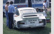 15 - Porsche 935 #930 770 0913 - Vasek Polak Racing