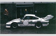 8 - Porsche 935 #930 770 0902 - Jolly Club