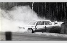 13 - BMW 320 #E21-R1-10 - BMW Junior Team