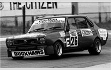 26 - Datsun 1200 GX - G. Santana/Satsun S.A.