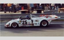 25 - Lola T294/6 Ford #HU67 - Pronuptia