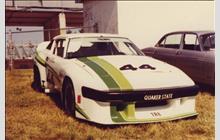 44 - Triumph TR8 - JRT/Quaker State