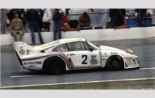 2 - Porsche 935J #930 890 0014 (Joest) - Liqui Moly