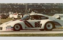 86 - Porsche 935 - Bayside Disposal Racing