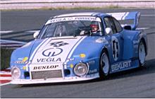 49 - Porsche 935/77A #930 890 0012 - Vegla Racing Team