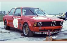 5 - BMW 320