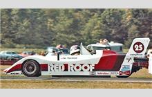25 - Ralt RT2 Hart #153 - Red Roof Inns