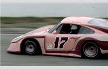 17 - Porsche 935 M16 #930 990 0032 (AIR) - Pepe Romero