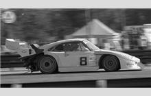 8 - Porsche 935 JLP-2 #009 00043 (Kremer) - J.L.P. Racing