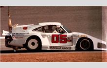 05 - Porsche 935 M16 #930 990 0032 (AIR) - Hi-Tech Racing