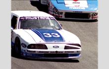 33 - Ford Mustang (Roush) - Roush Racing