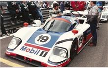 19 - Aston Martin AMR1 #04 (Courtaulds) - Aston Martin