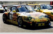 18 - Porsche 911 GT2  - Pouly