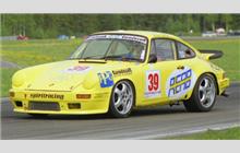 39 - Porsche 964 GT3 - Spirit Racing