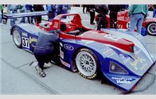 37 - Lola B2K/10 Judd #HU06 - Intersport Racing
