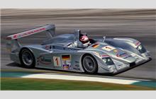 1 - Audi R8 #604 (Dallara) - Infineon Team Joest