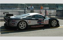 20 - Saleen S7-R #014R (1S9AD11E81B551014) (Mallock) - RAM Racing
