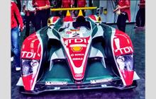 2 - Audi R10 TDI #204 - Audi Sport North America