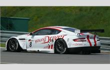 8 - Aston Martin DBR9 #106 - Young Driver AMR