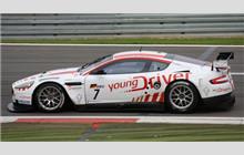 7 - Aston Martin DBR9 (Prodrive) - Young Driver AMR
